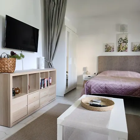 Apartment Benalbeach Jardin